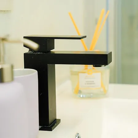 Lovely 1br & 1lr For 4p, Only 15 Min Walk To Center Гент