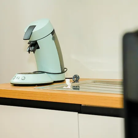 Апартаменти Lovely 1br & 1lr For 4p, Only 15 Min Walk To Center Гент