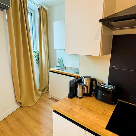 Lovely 1br & 1lr For 4p, Only 15 Min Walk To Center Гент