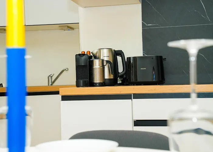 Lovely 1br & 1lr For 4p, Only 15 Min Walk To Center Гент