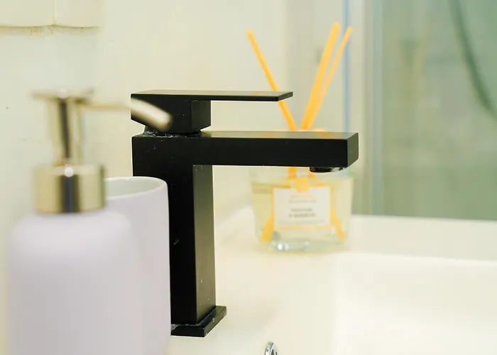 Lovely 1br & 1lr For 4p, Only 15 Min Walk To Center Гент