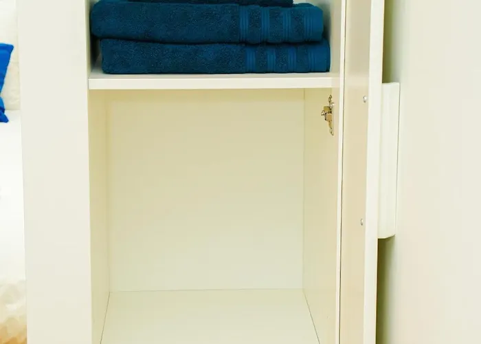 Lovely 1br & 1lr For 4p, Only 15 Min Walk To Center Гент