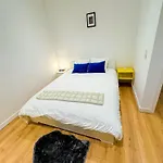 شقة Lovely 1br & 1lr For 4p, Only 15 Min Walk To Center خنت