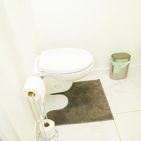 Apartamento Lovely 1br & 1lr For 4p, Only 15 Min Walk To Center Gante